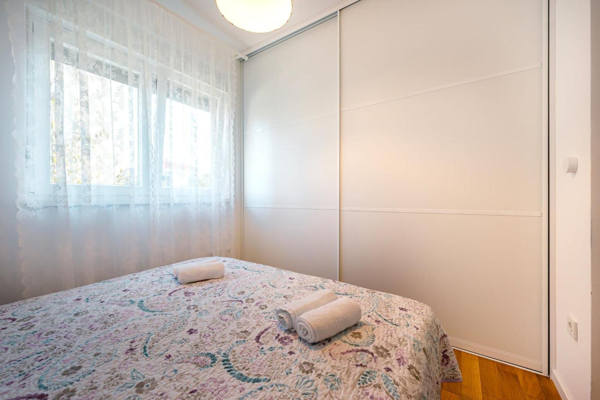 Apartment Apartman Mia Brodarica  Eksteriør bilde